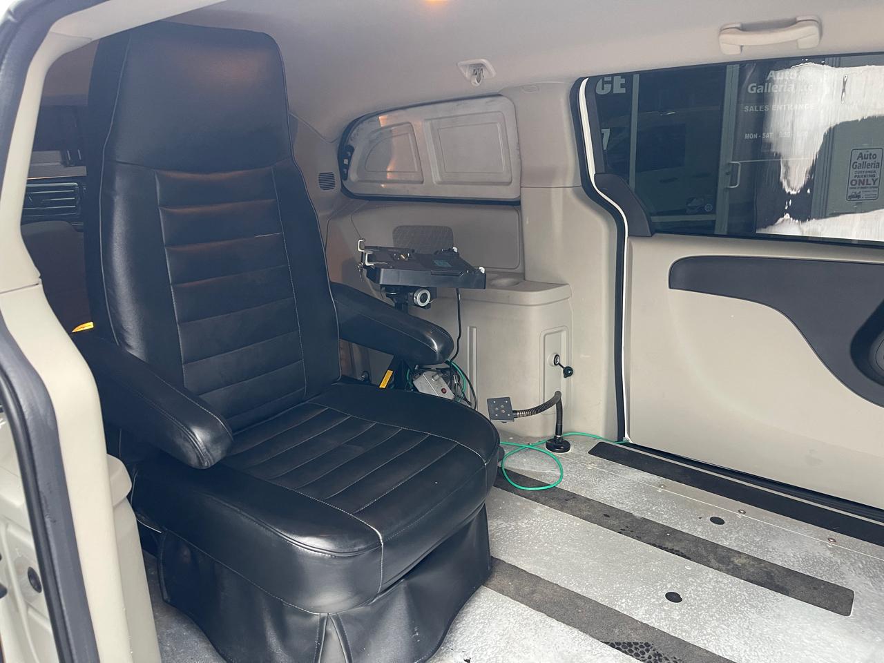 RAM Cargo Van Base 2013