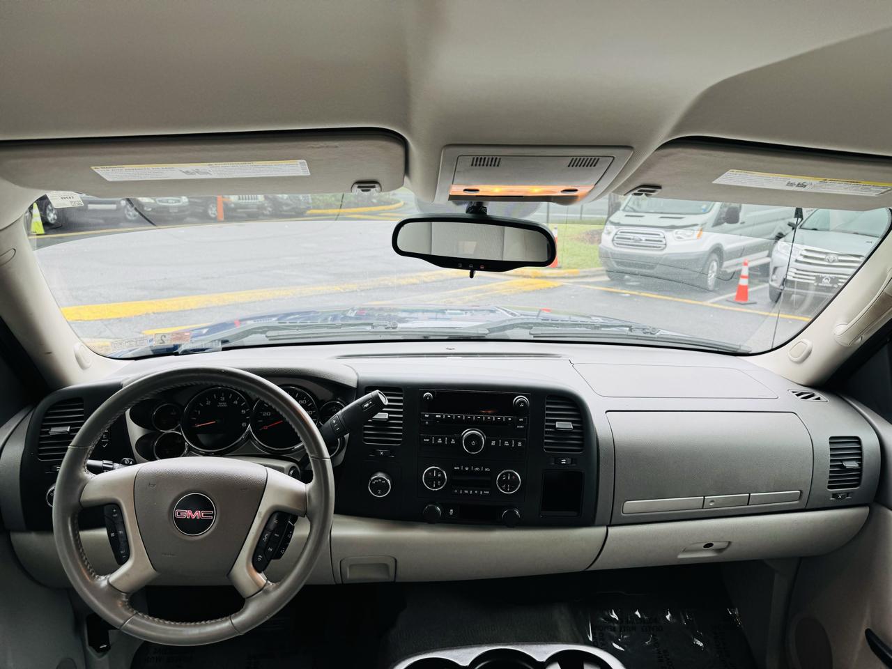GMC Sierra 1500 SLE Crew Cab 4WD 2013