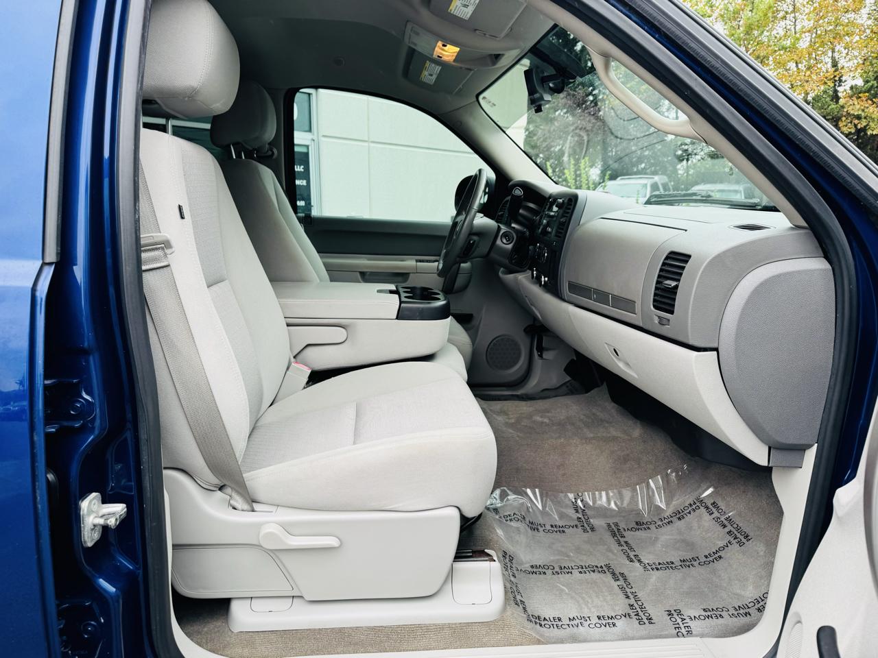 GMC Sierra 1500 SLE Crew Cab 4WD 2013