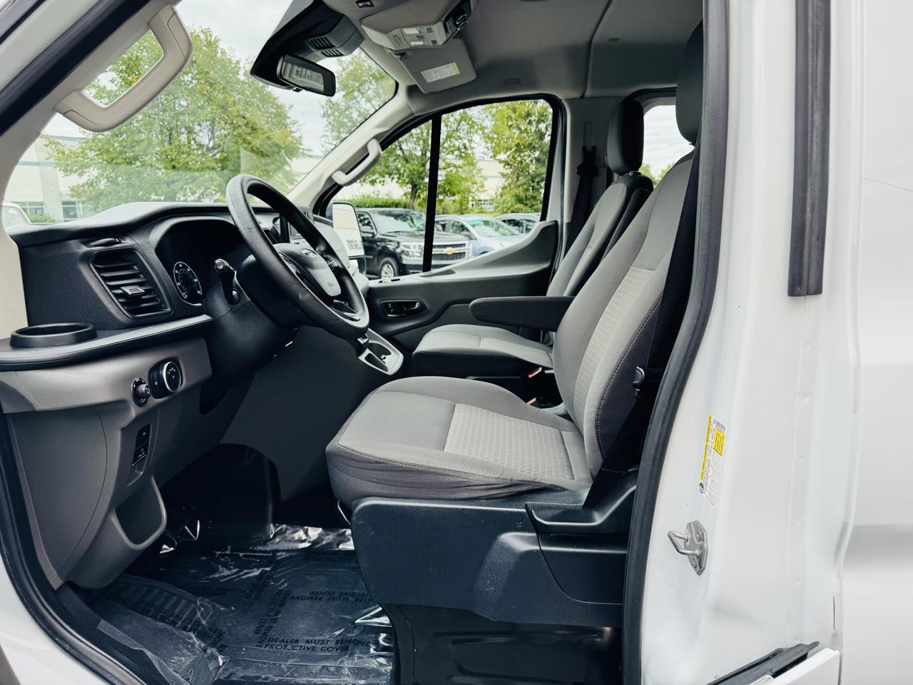 Ford Transit 350 Wagon Low Roof XL w/Sliding Pass. 148-in. WB 2021