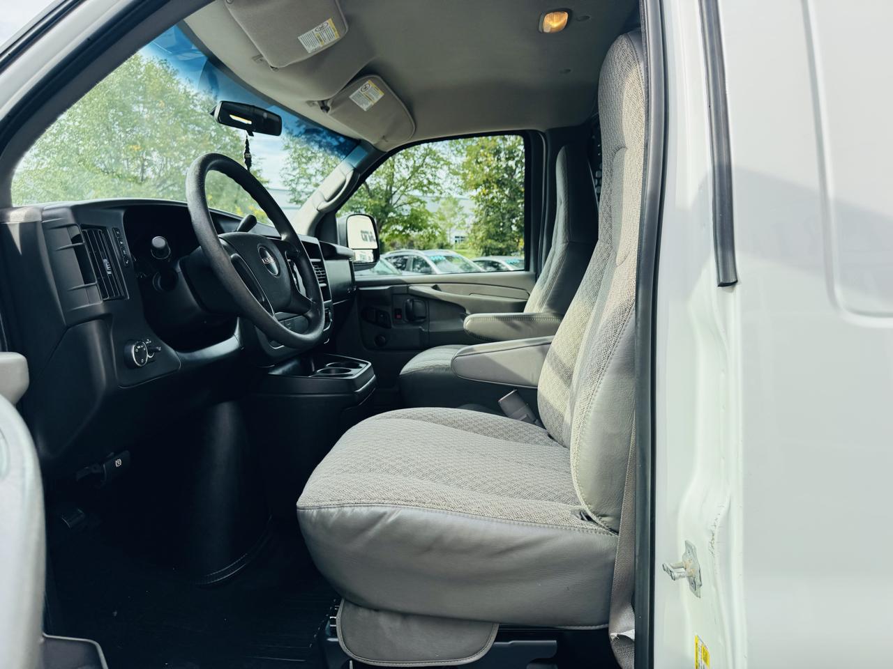 GMC Savana G2500 Cargo 2009