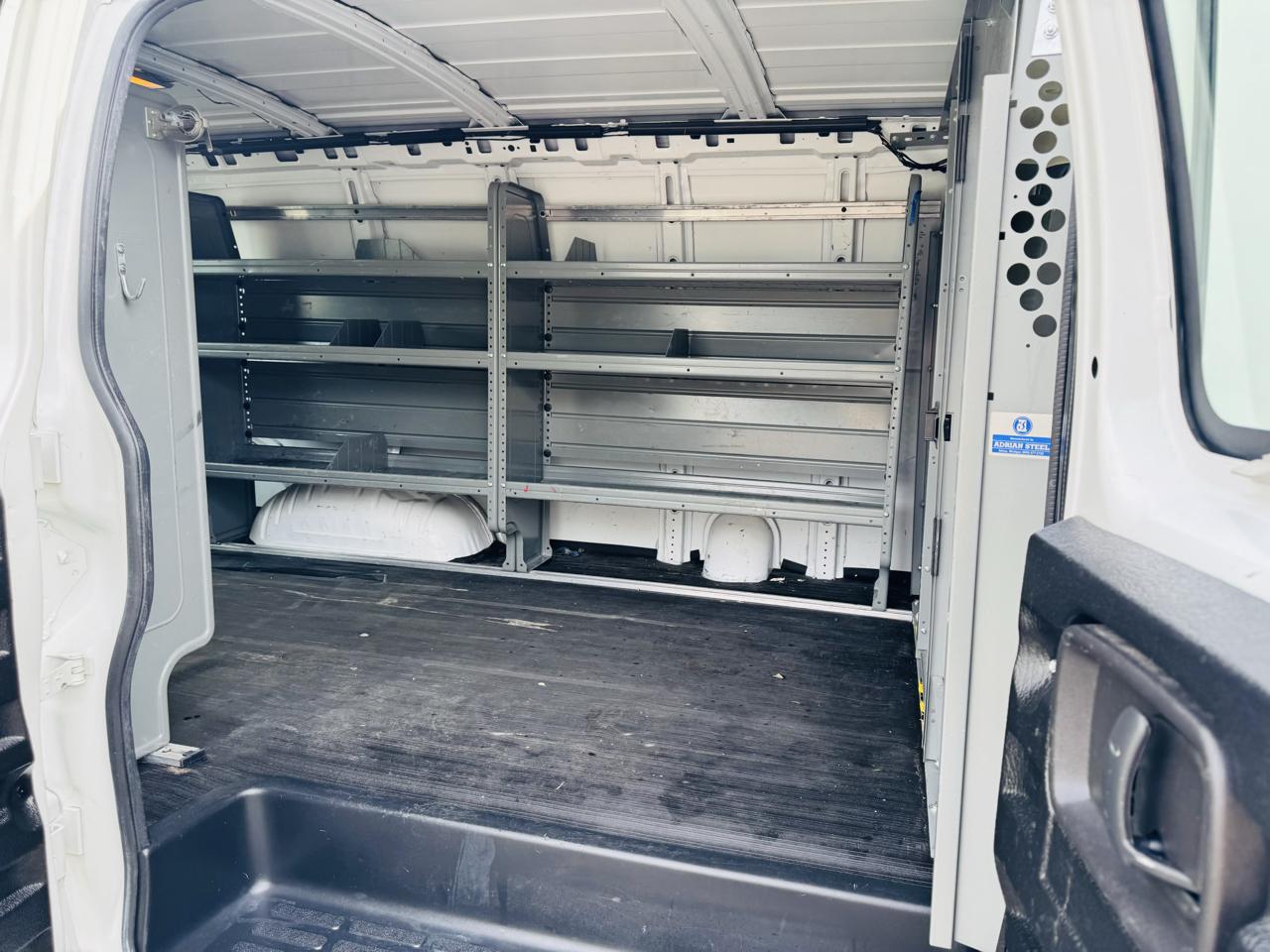 GMC Savana G2500 Cargo 2009