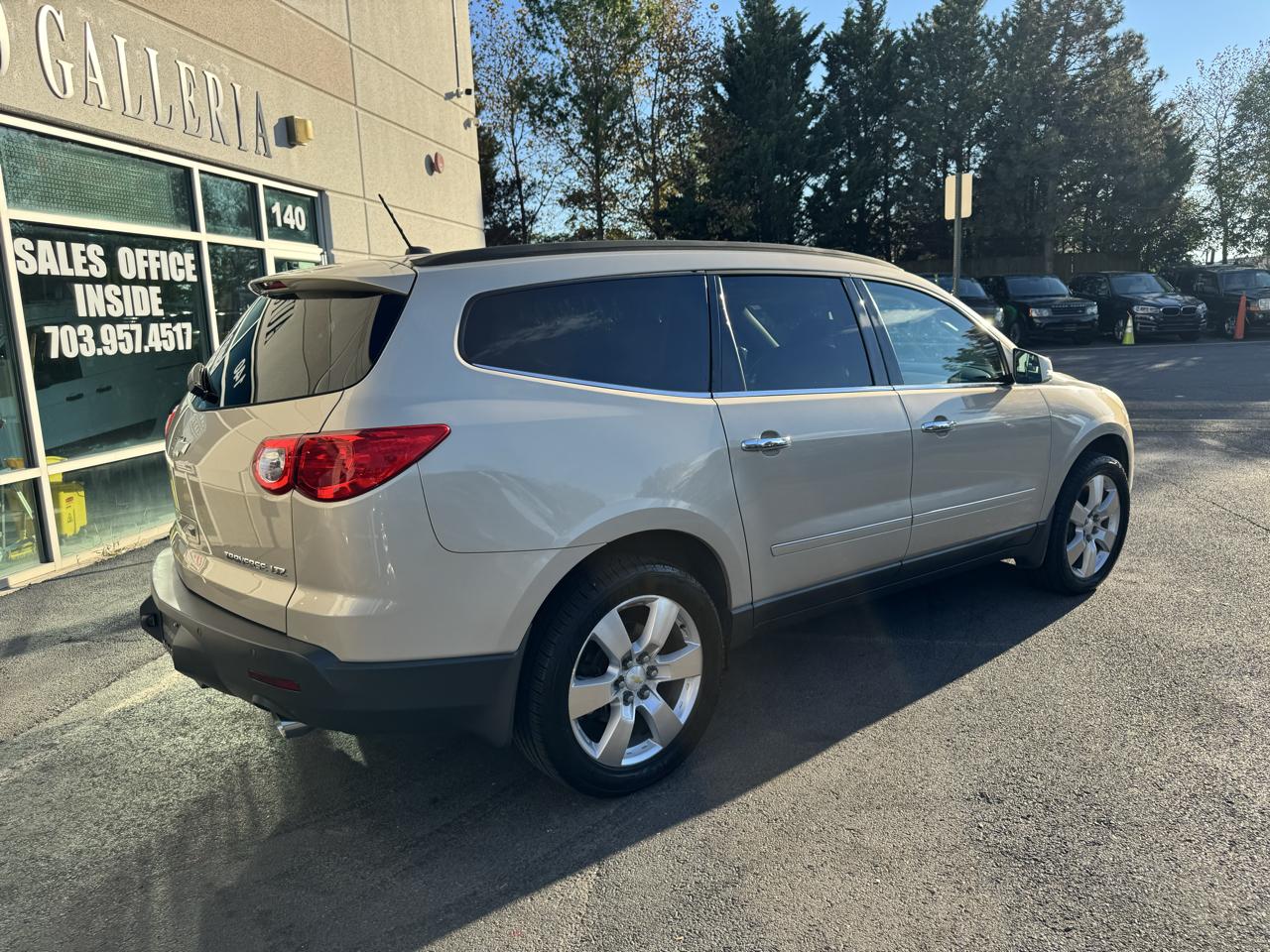 Chevrolet Traverse LTZ AWD 2011