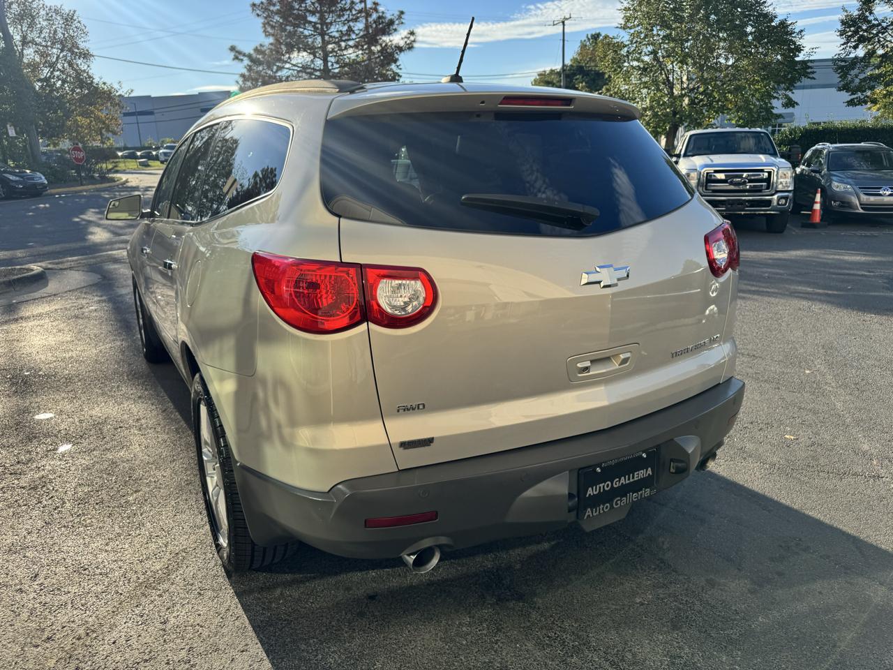 Chevrolet Traverse LTZ AWD 2011