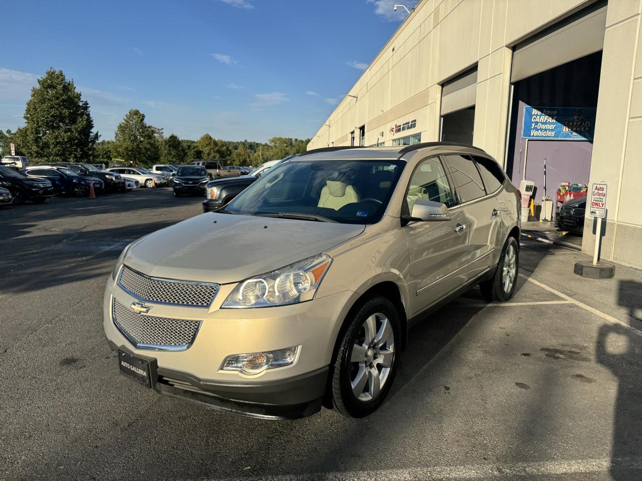 Chevrolet Traverse LTZ AWD 2011
