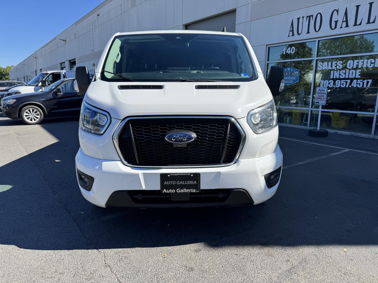Ford Transit 350 Wagon Low Roof XLT w/Sliding Pass. 148-in. WB 2023
