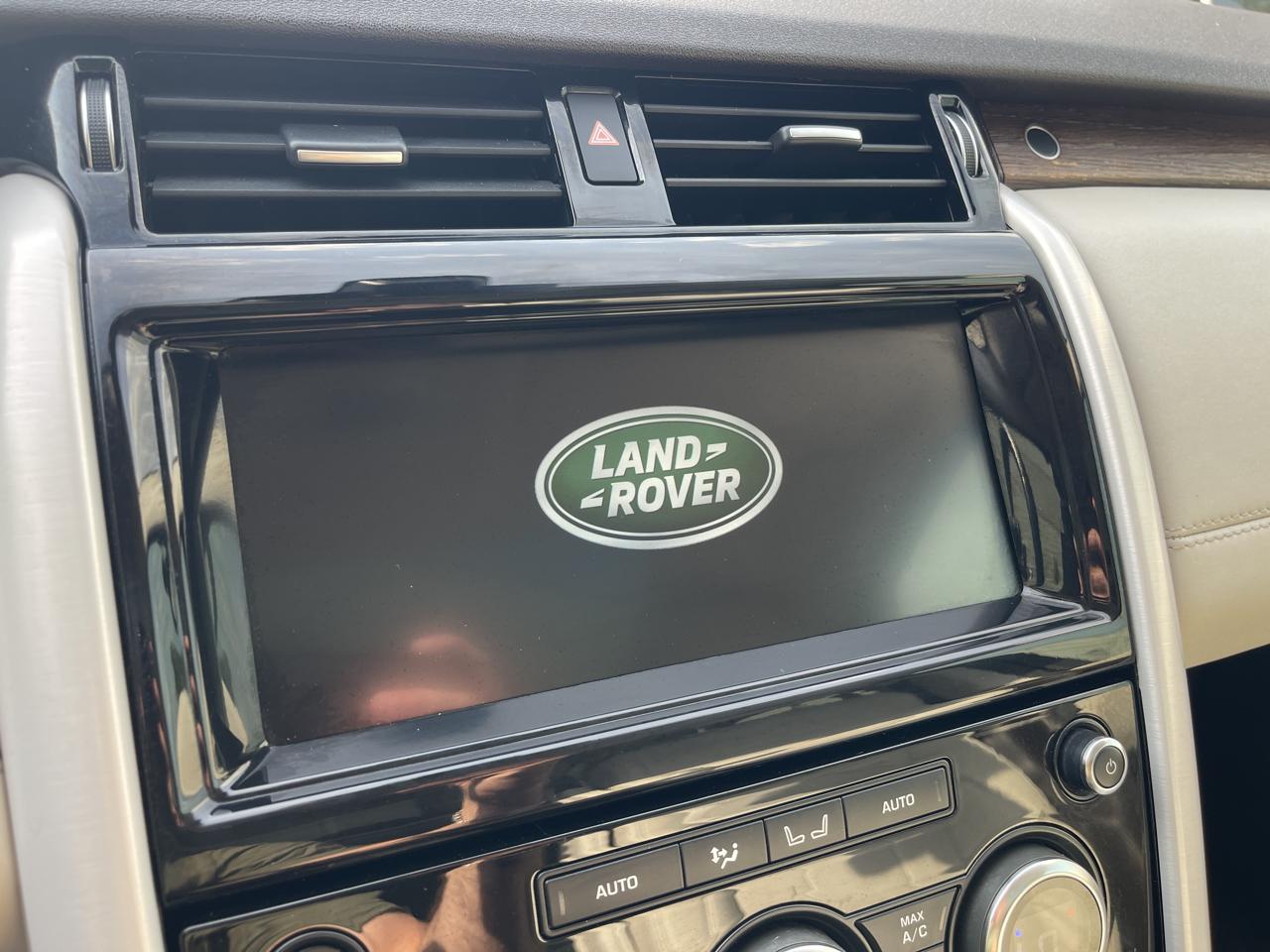 Land Rover Discovery HSE Luxury 4D SUV V6 2017