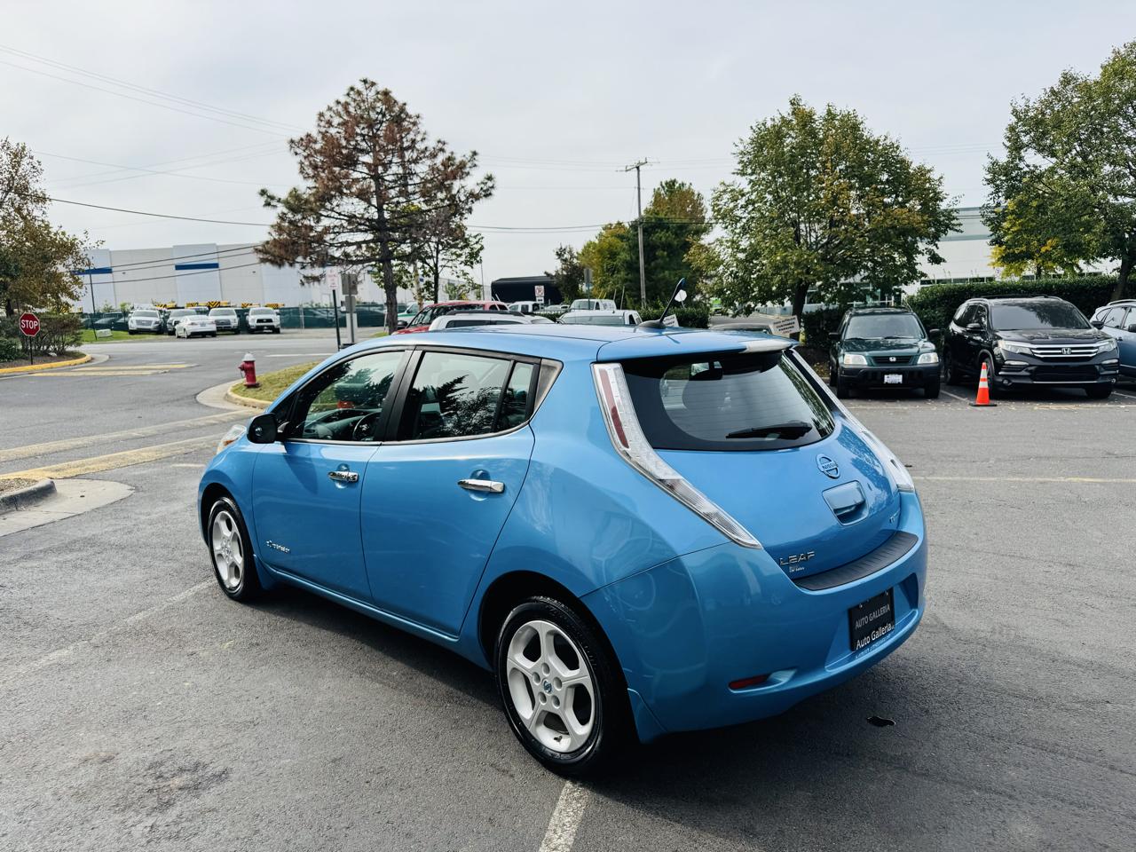 Nissan Leaf SL PLUS Hatchback 2013
