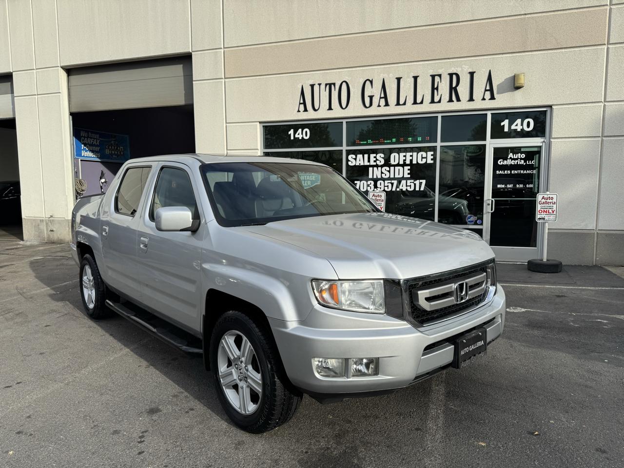 Honda Ridgeline RTL w/ Navigation 2009