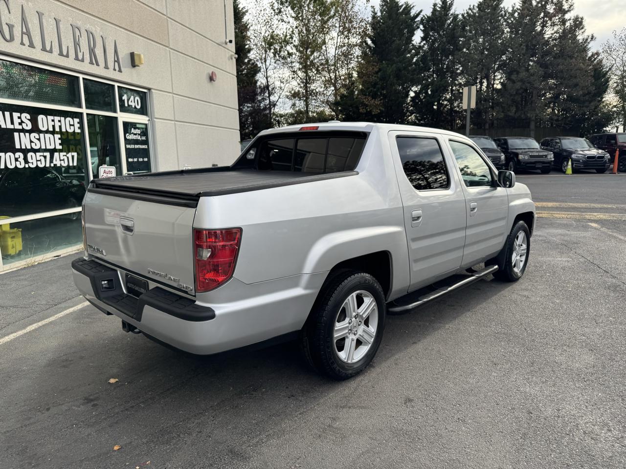 Honda Ridgeline RTL w/ Navigation 2009
