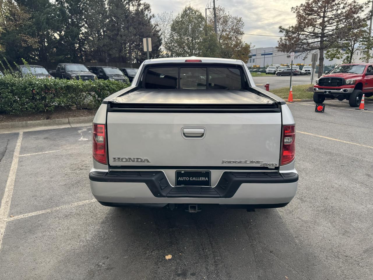 Honda Ridgeline RTL w/ Navigation 2009