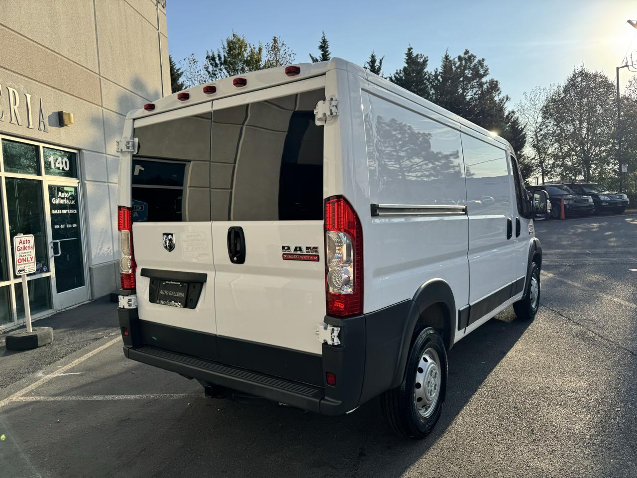 RAM Promaster 1500 Low Roof 136-in. WB 2017