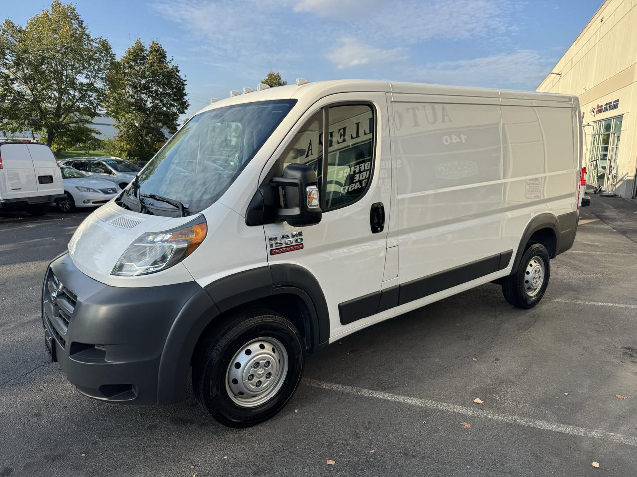 RAM Promaster 1500 Low Roof 136-in. WB 2017