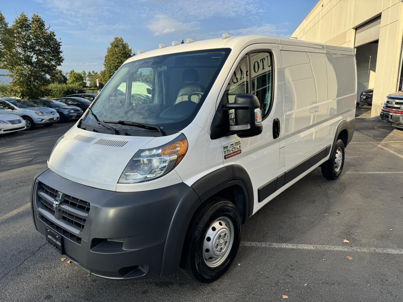 RAM Promaster 1500 Low Roof 136-in. WB 2017