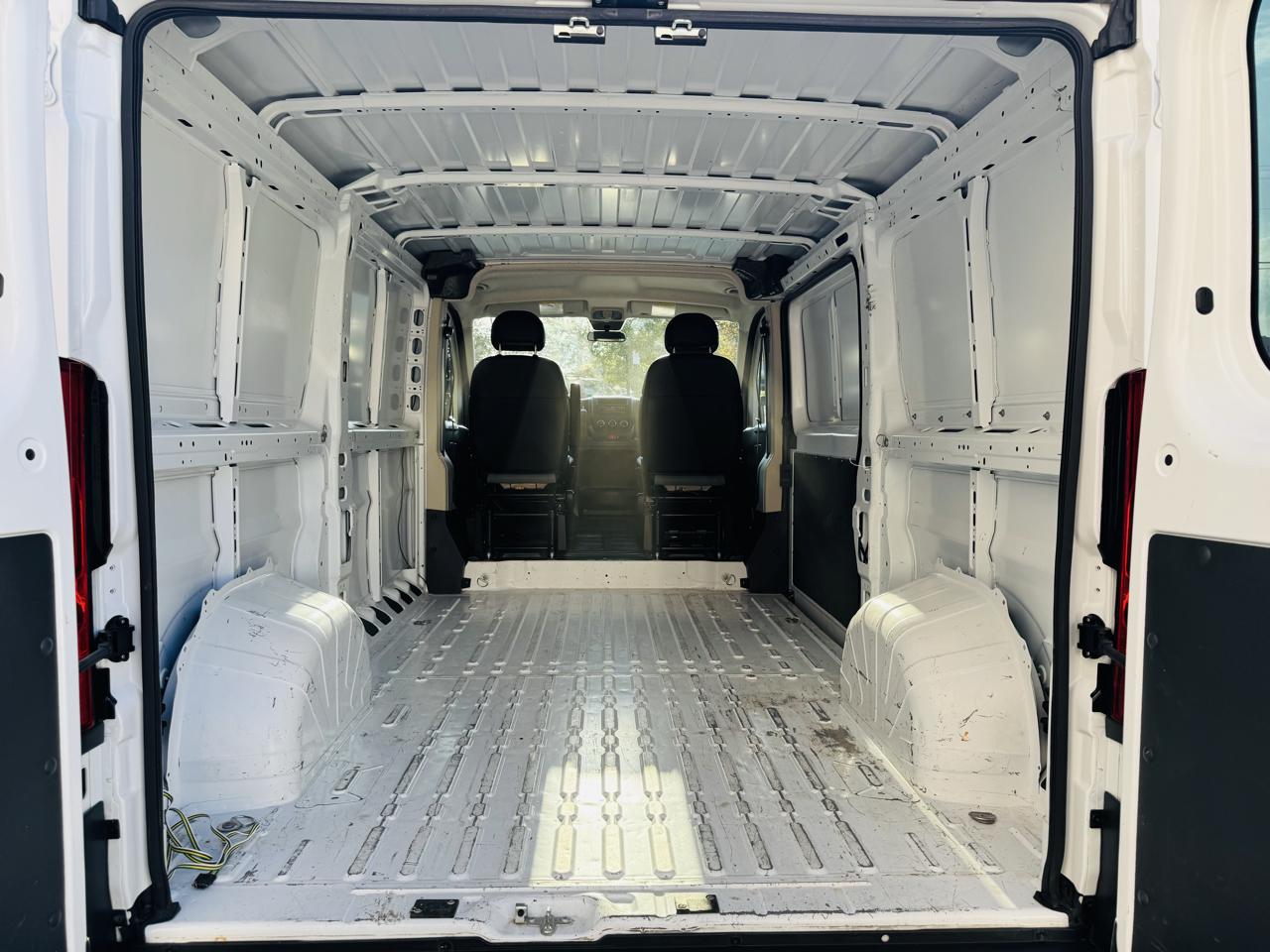 RAM Promaster 1500 Low Roof 136-in. WB 2017