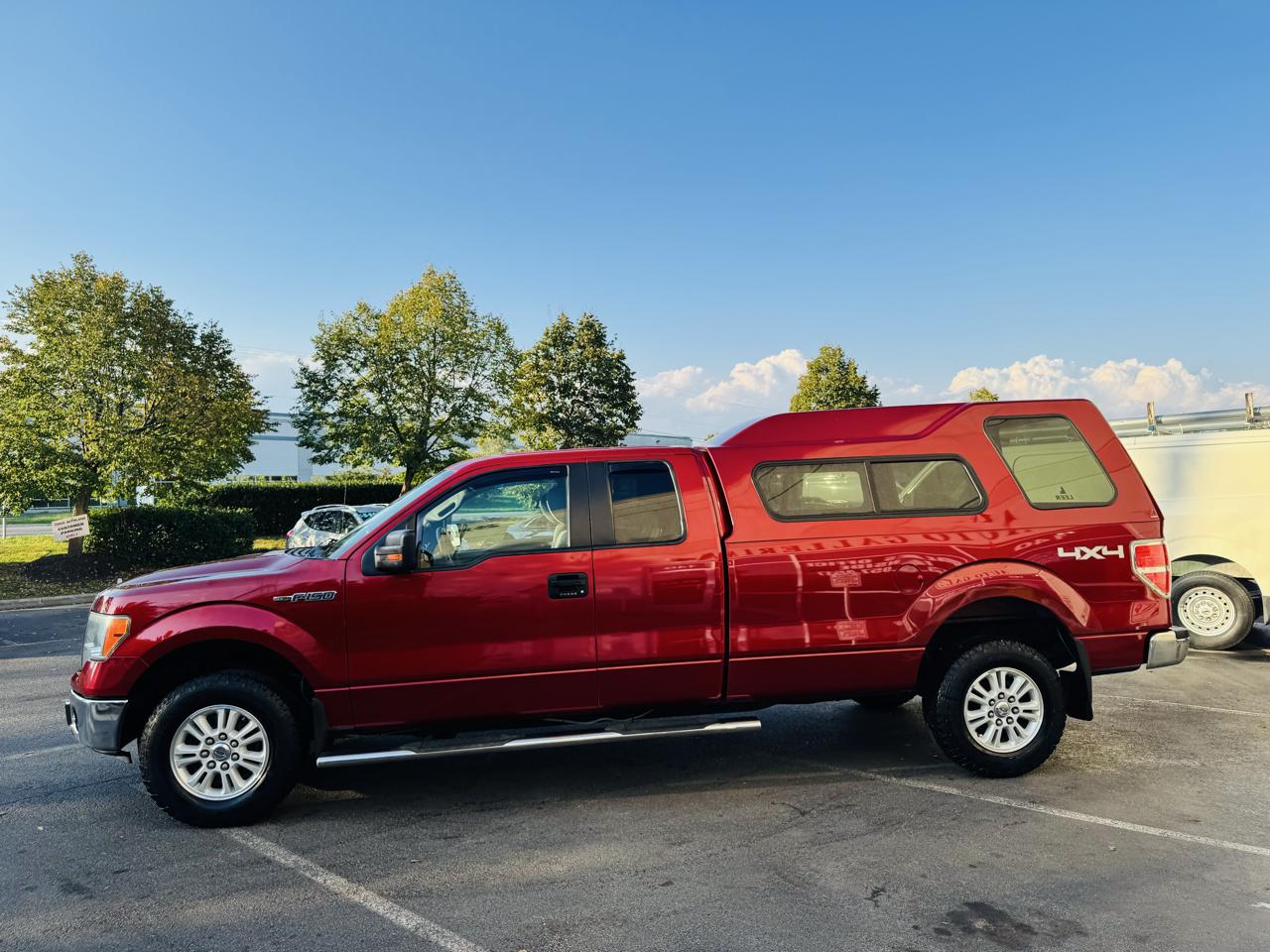 Ford F-150 XLT SuperCab 8-ft. Bed 4WD 2013