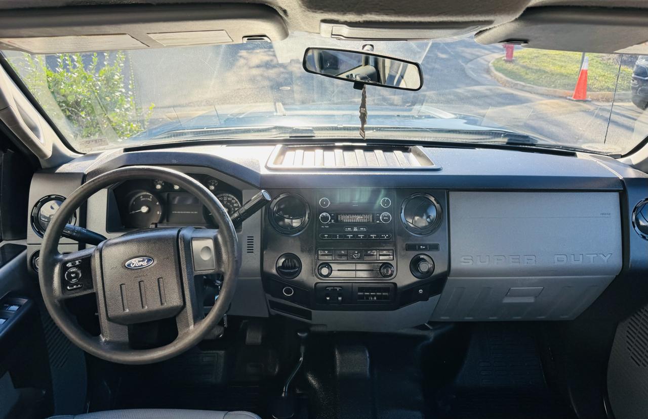 Ford F-350 SD XLT Crew Cab Long Bed 4WD 2014
