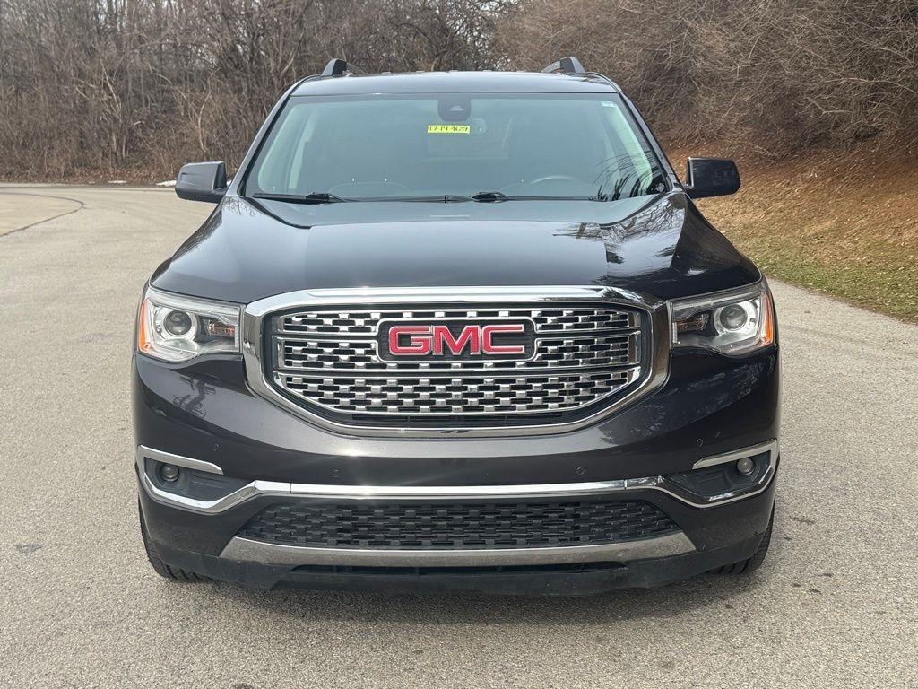 GMC Acadia  2017