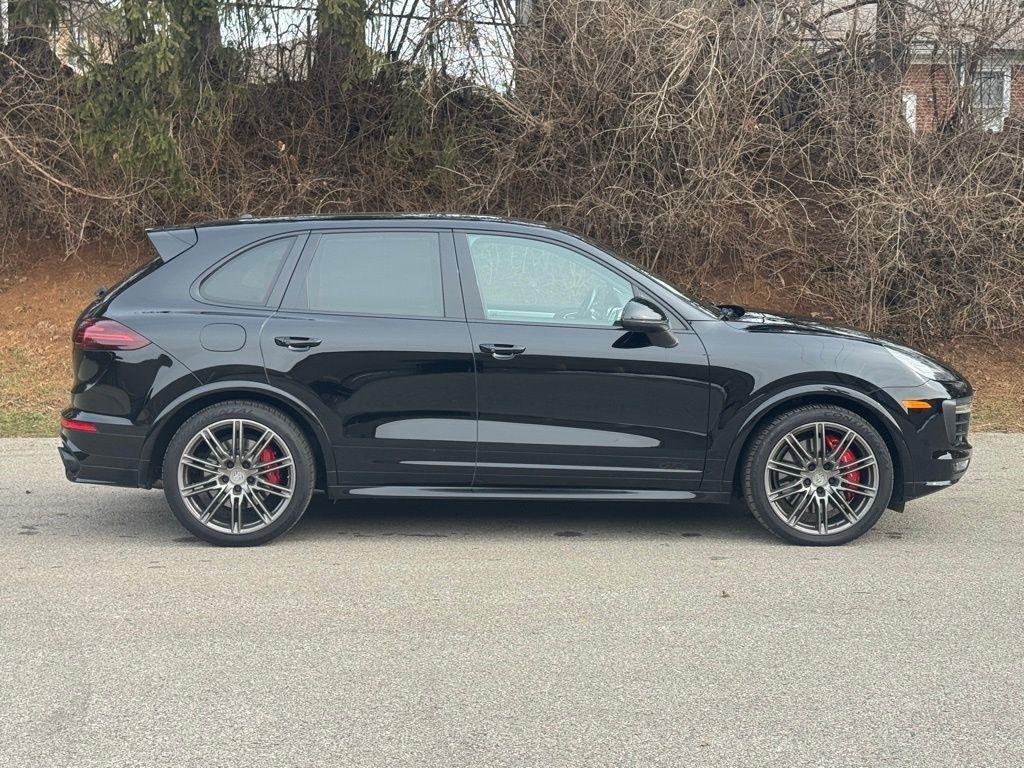 Porsche Cayenne  2018