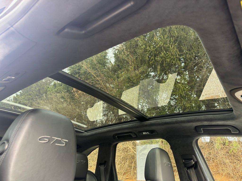 Porsche Cayenne  2018