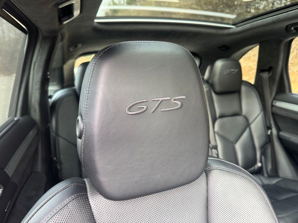 Porsche Cayenne  2018