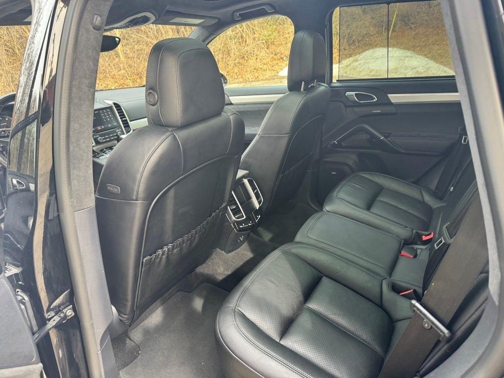 Porsche Cayenne  2018