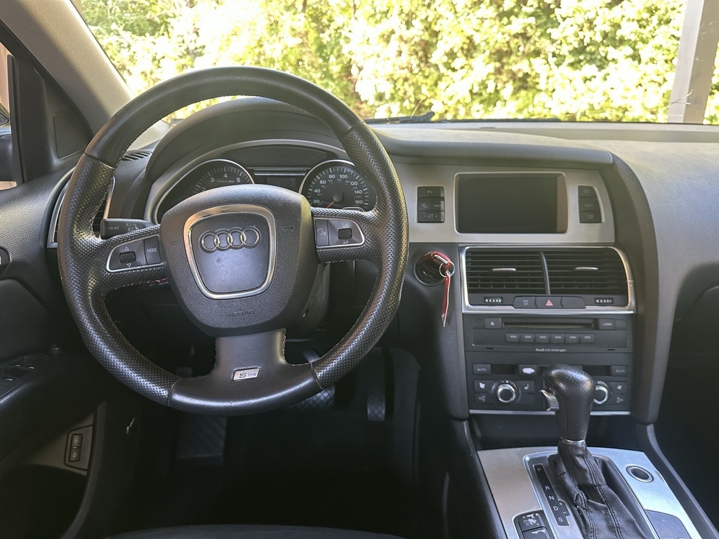 Audi Q7  2009 Audi Q7  2009