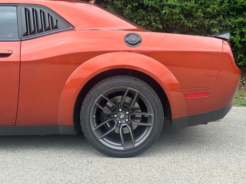 Dodge Challenger  2021