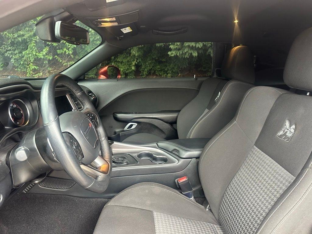 Dodge Challenger  2021