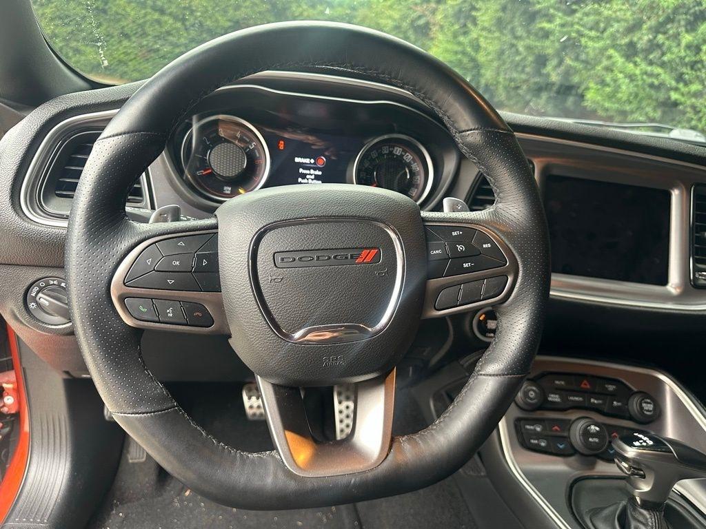 Dodge Challenger  2021