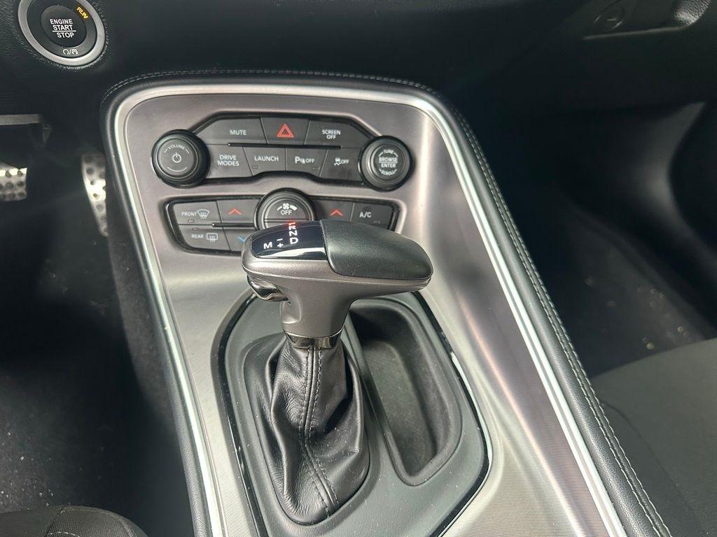 Dodge Challenger  2021