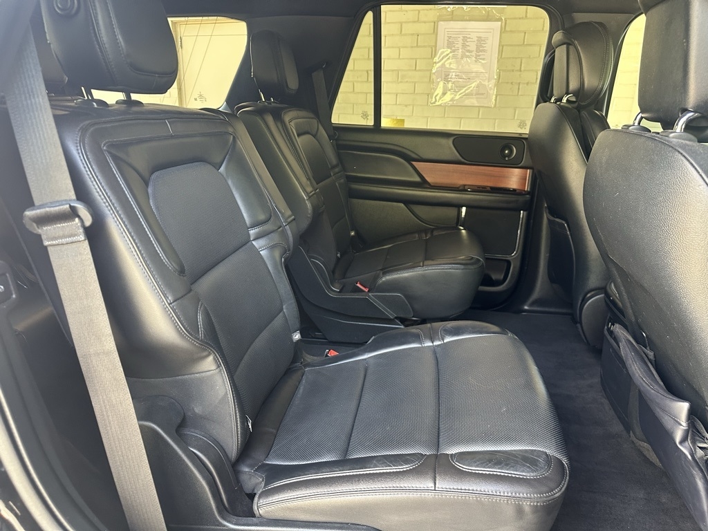 2018 Lincoln Navigator Select photo 5
