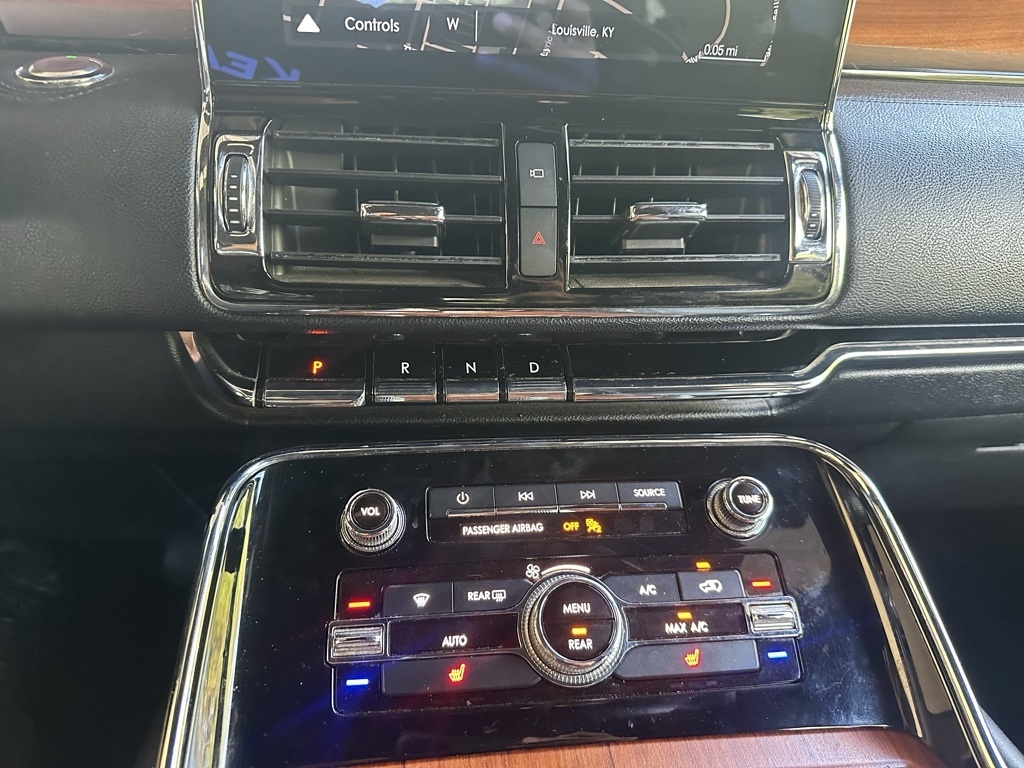 2018 Lincoln Navigator Select photo 15