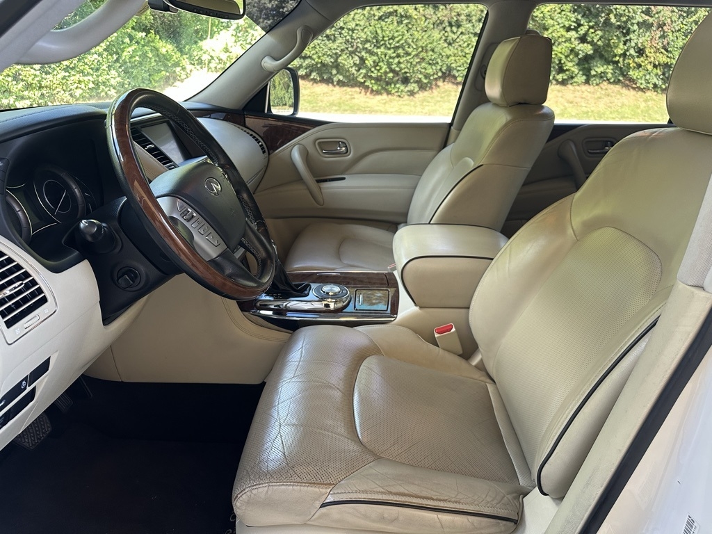 2018 Infiniti QX80 Base photo 3