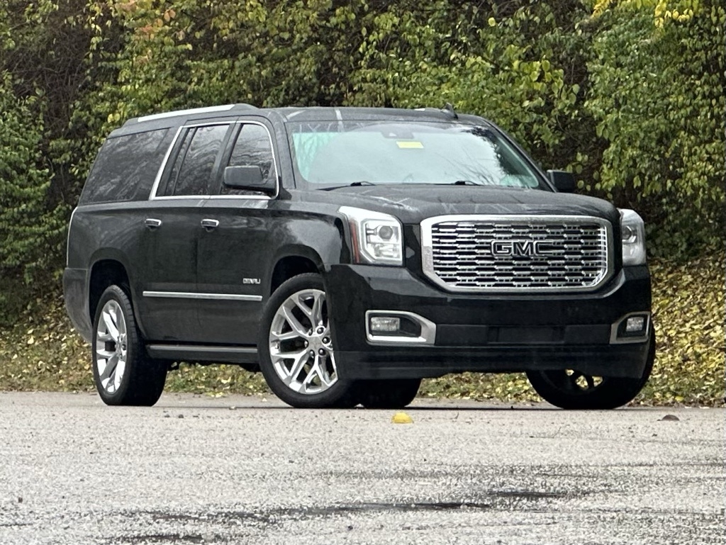 2015 Gmc Yukon XL Denali photo 2