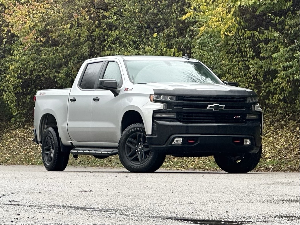 2021 Chevrolet Silverado 1500 LT Trail Boss photo 2