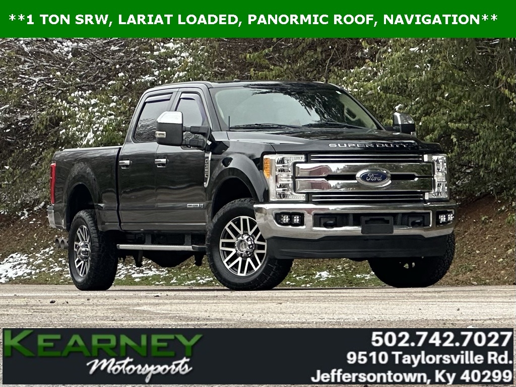 2017 Ford Super Duty F-350 SRW Lariat