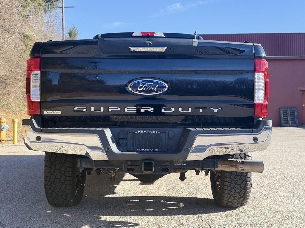 Ford Super Duty F-350 SRW  2017