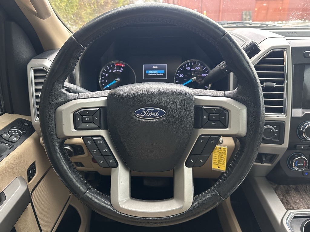 Ford Super Duty F-350 SRW  2017