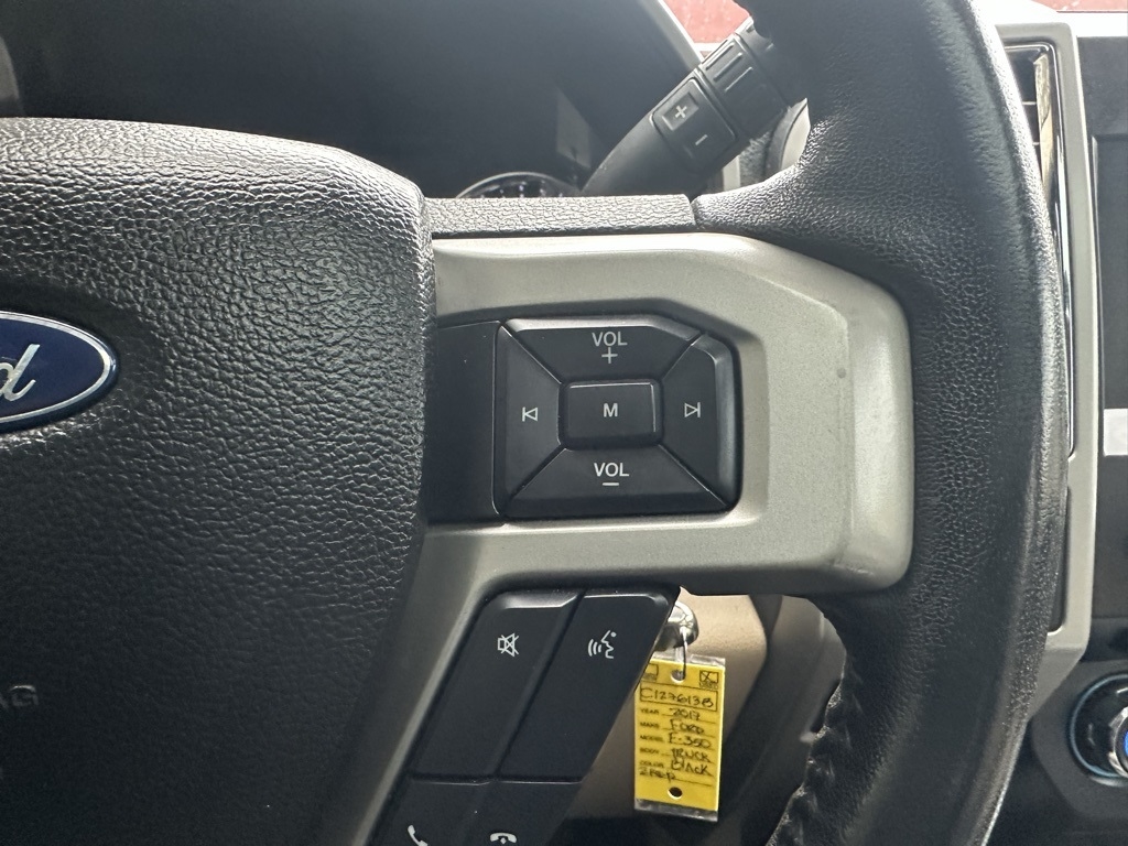 Ford Super Duty F-350 SRW  2017