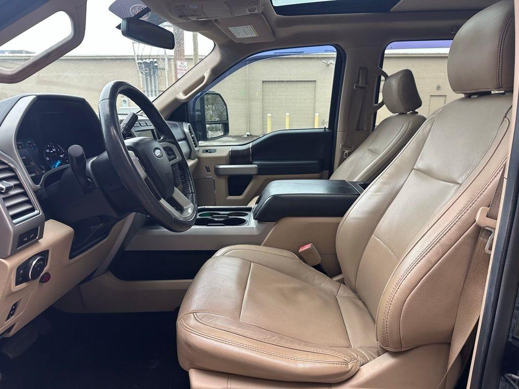 Ford Super Duty F-350 SRW  2017