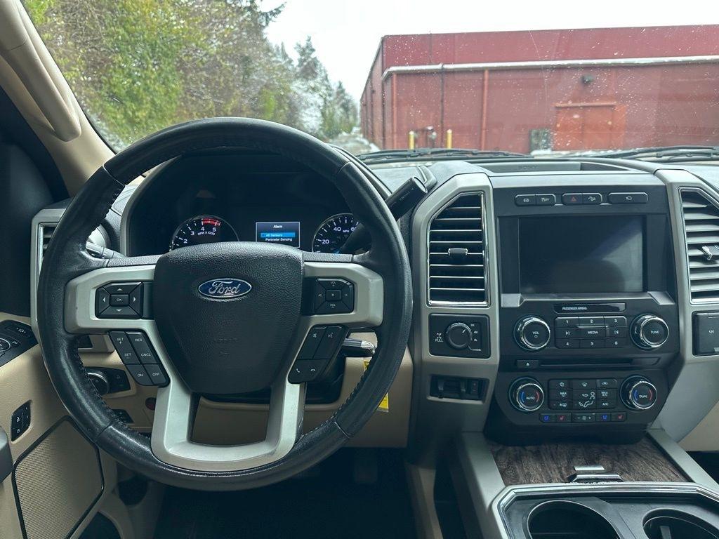 Ford Super Duty F-350 SRW  2017