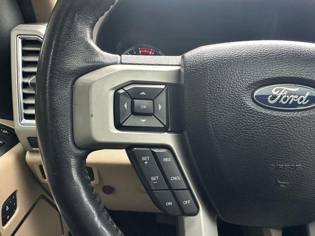 Ford Super Duty F-350 SRW  2017