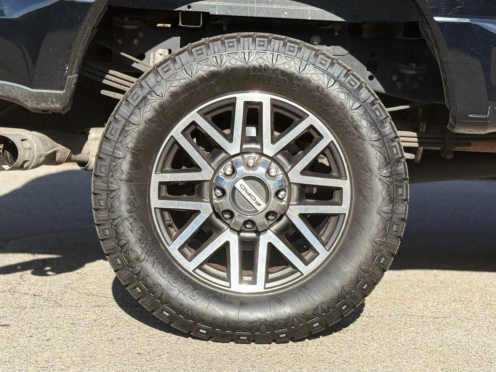 Ford Super Duty F-350 SRW  2017