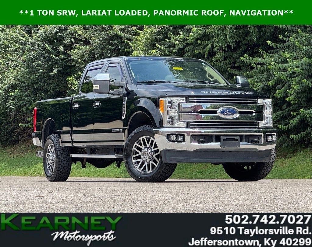 2017 Ford Super Duty F-350 SRW Lariat
