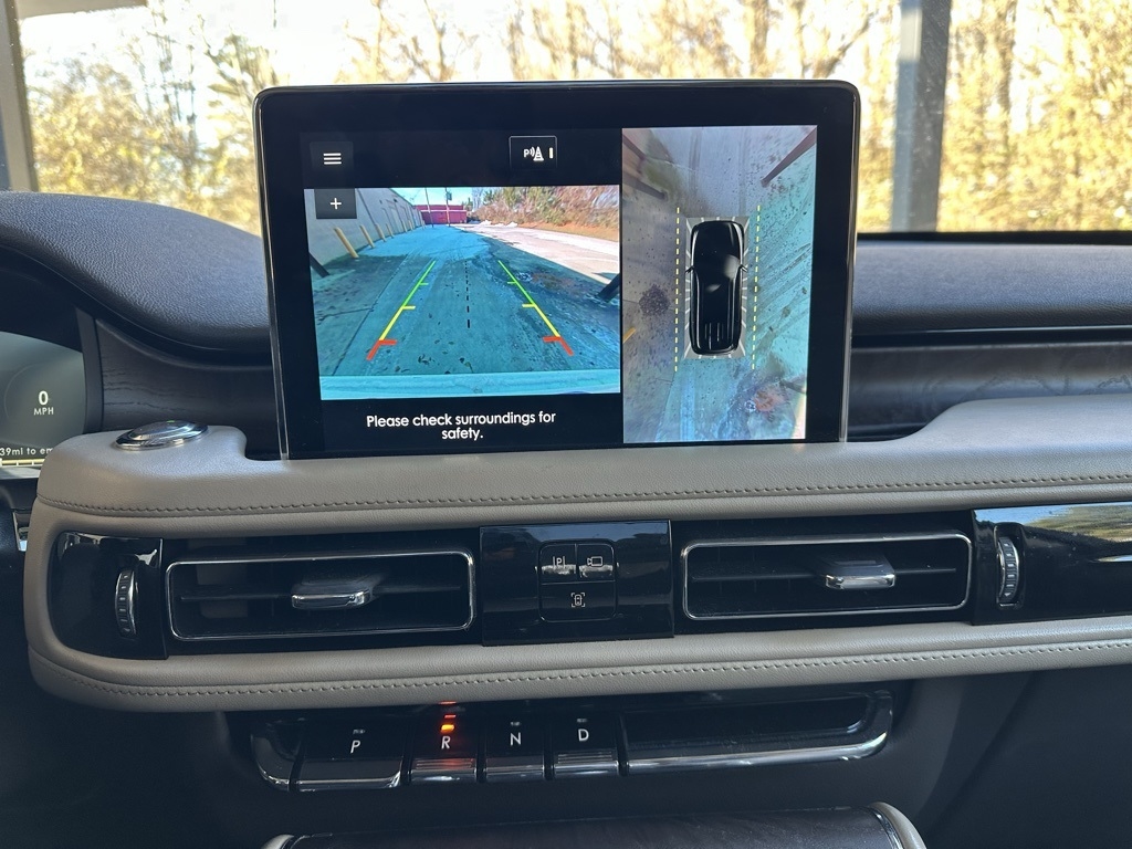 Lincoln Aviator  2020