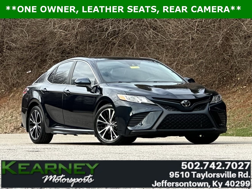 2019 Toyota Camry SE FWD