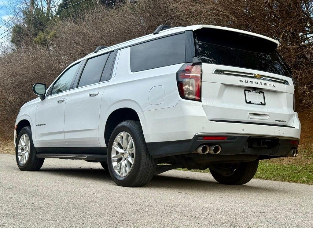 Chevrolet Suburban  2023