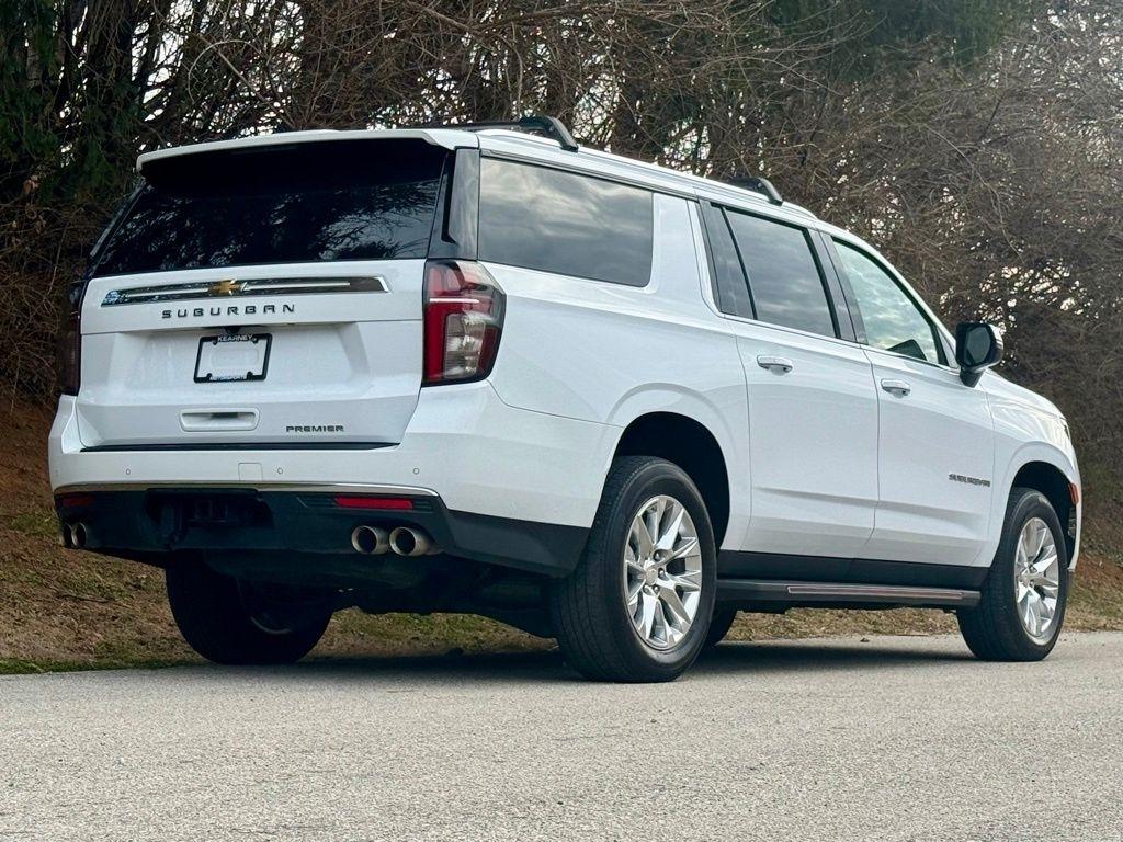 Chevrolet Suburban  2023