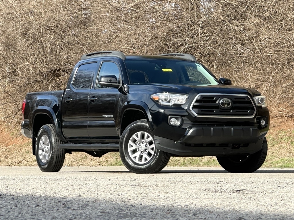 Toyota Tacoma  2018